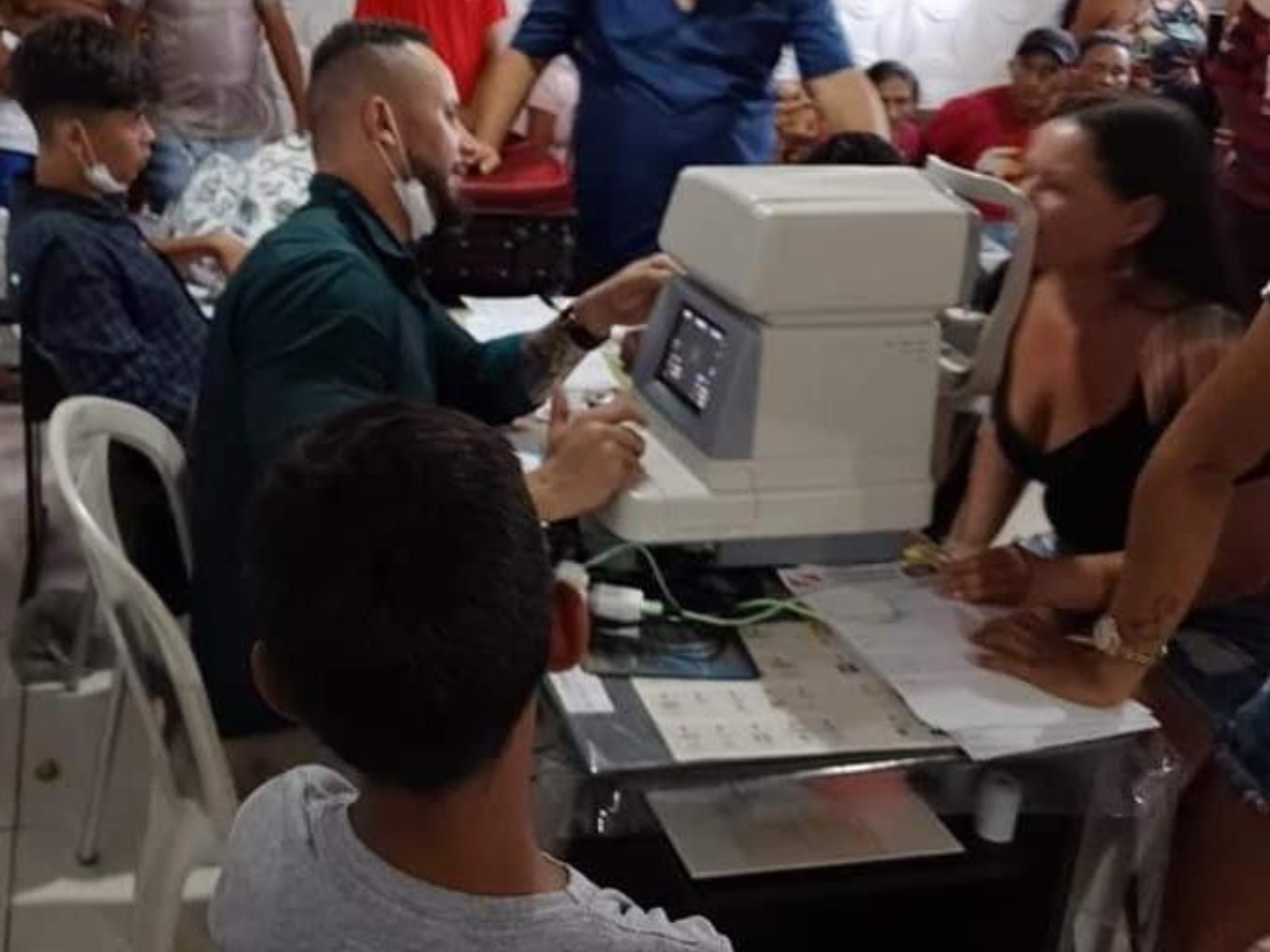 Ação Social (Exames e Doações)